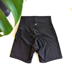 Align Shorts 6" Inseam